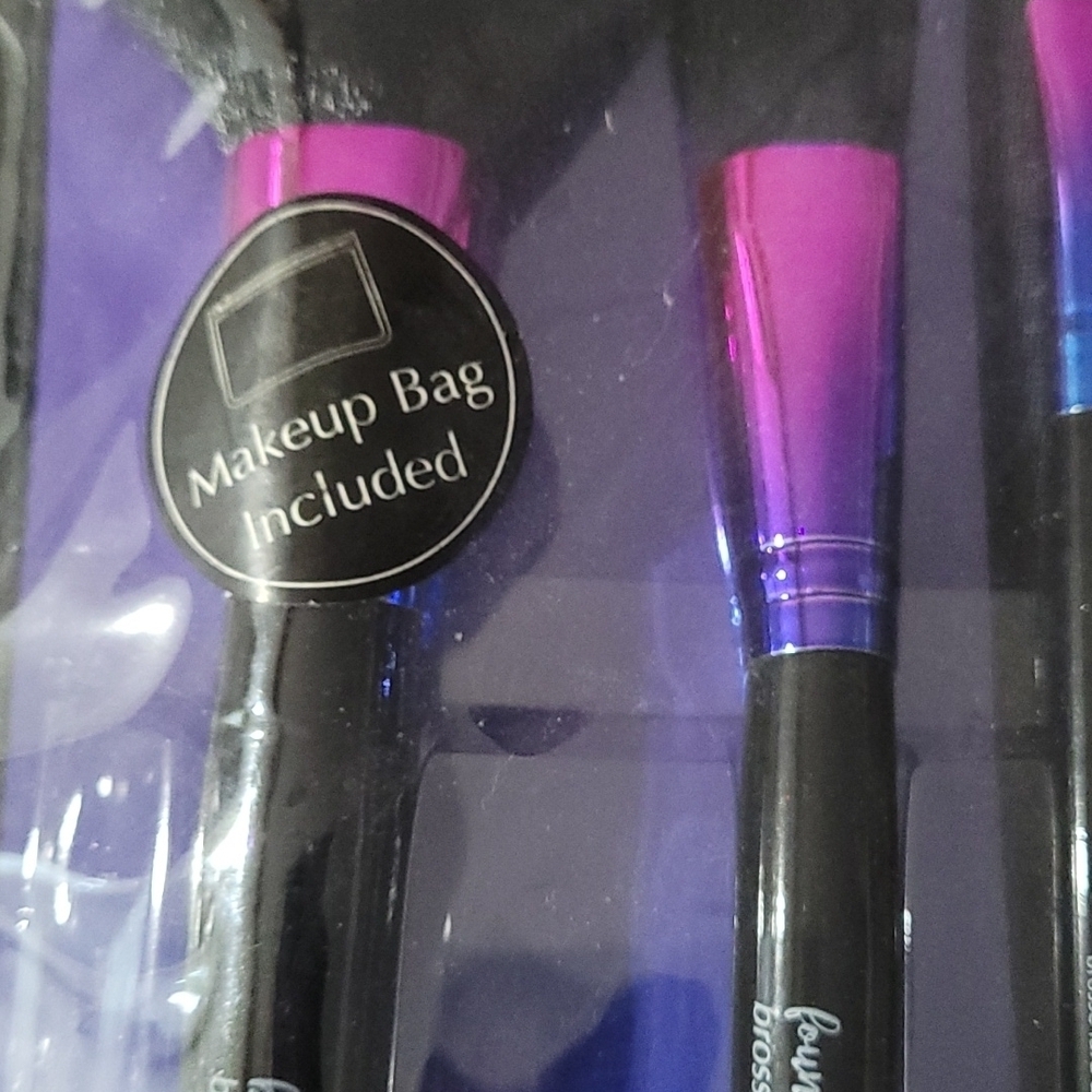 Makeup brush collection - Picture 2 of 4